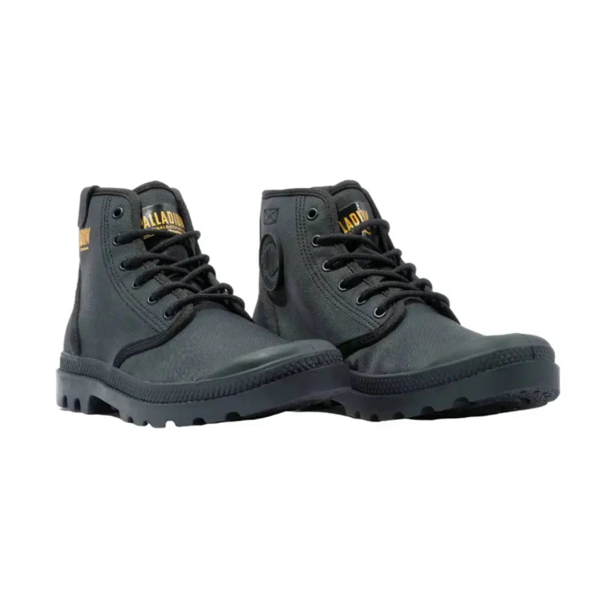 Palladium Pampa Hi Coated Black נעלי פלדיום שחורות לגבר