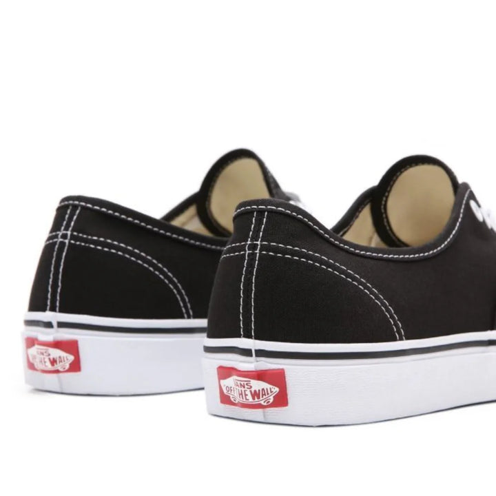 Vans Authentic נעלי ואנס אוטנטיק שחור לבן לאישה 