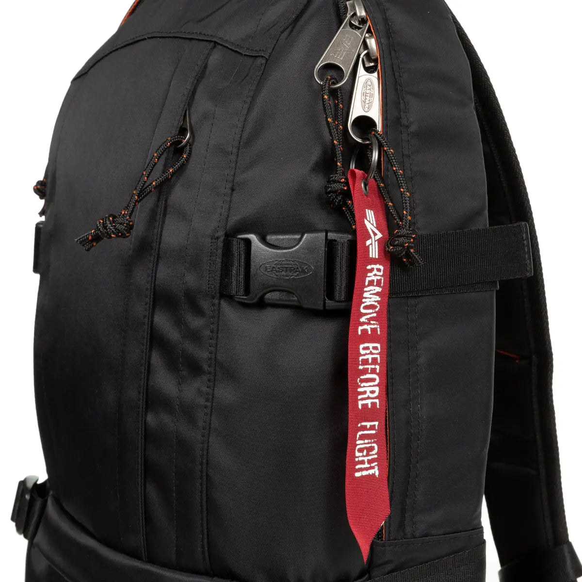 Eastpak x Alpha Industries Floid Alpha Dark תיק גב למחשב נייד שחור