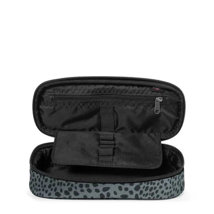 Eastpak Oval Single Funky Cheetah קלמר איסטפק אפור מנומר