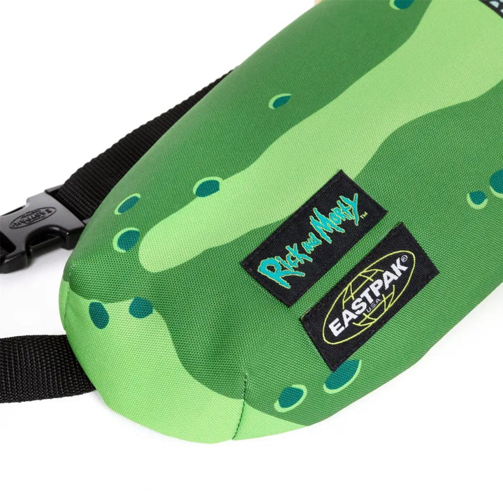 Eastpak Pickle Rick Bag Rick and Morty פאוץ' איסטפק ריק ומורטי