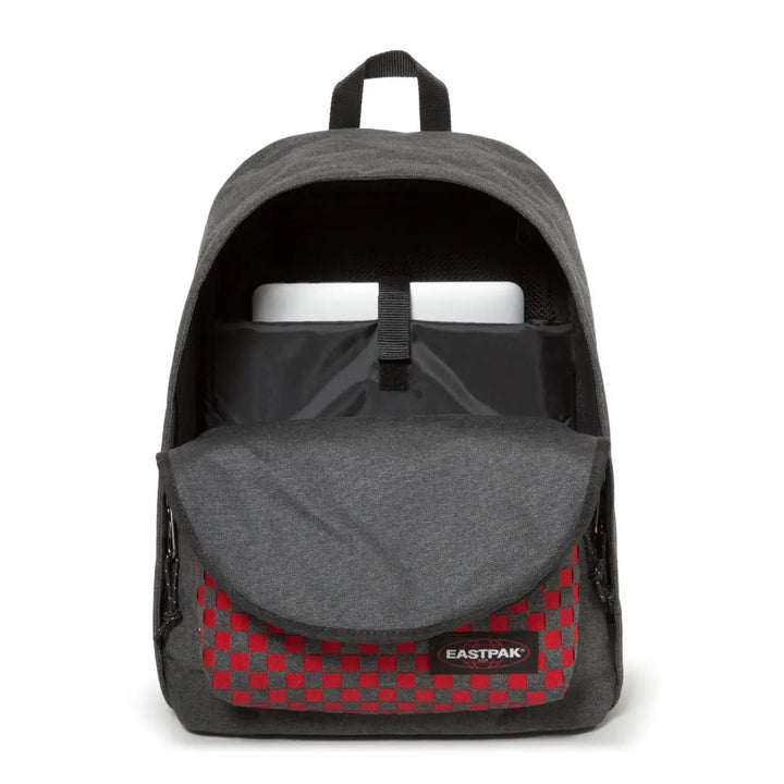 Eastpak Out of Office Red Weave תיק גב איסטפק אפור למחשב נייד