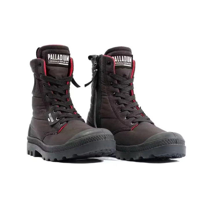 Palladium Pampa Hi Overcush נעלי פלדיום שחורות לאישה