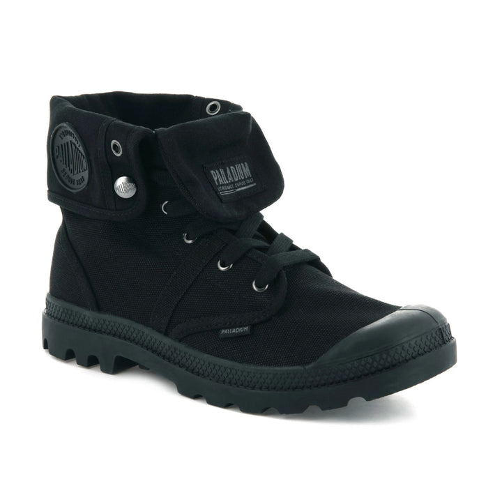 Palladium Baggy Black נעלי פלדיום שחורות עם קיפול לאישה