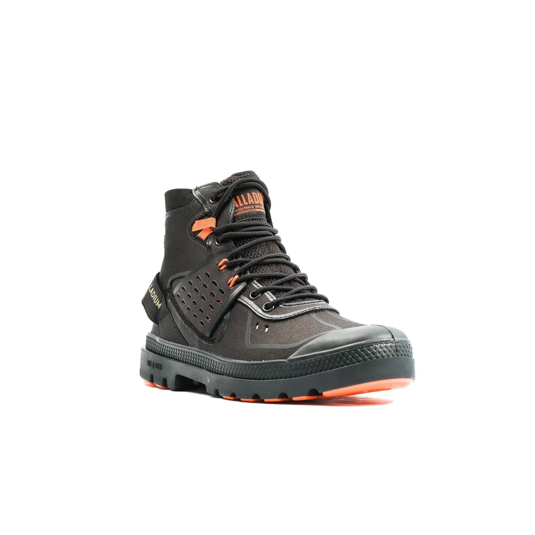 Palladium Pampa Lite+Pack נעלי טיולים קלילות שחור-כתום