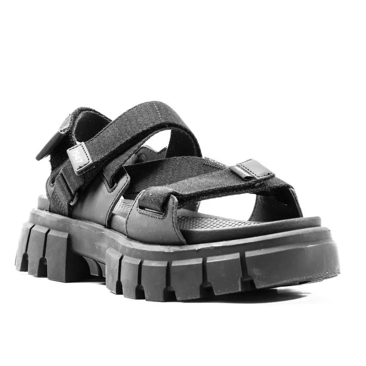 Palladium Revolt Sandal Mono סנדלי פלטפורמה לאישה בצבע שחור